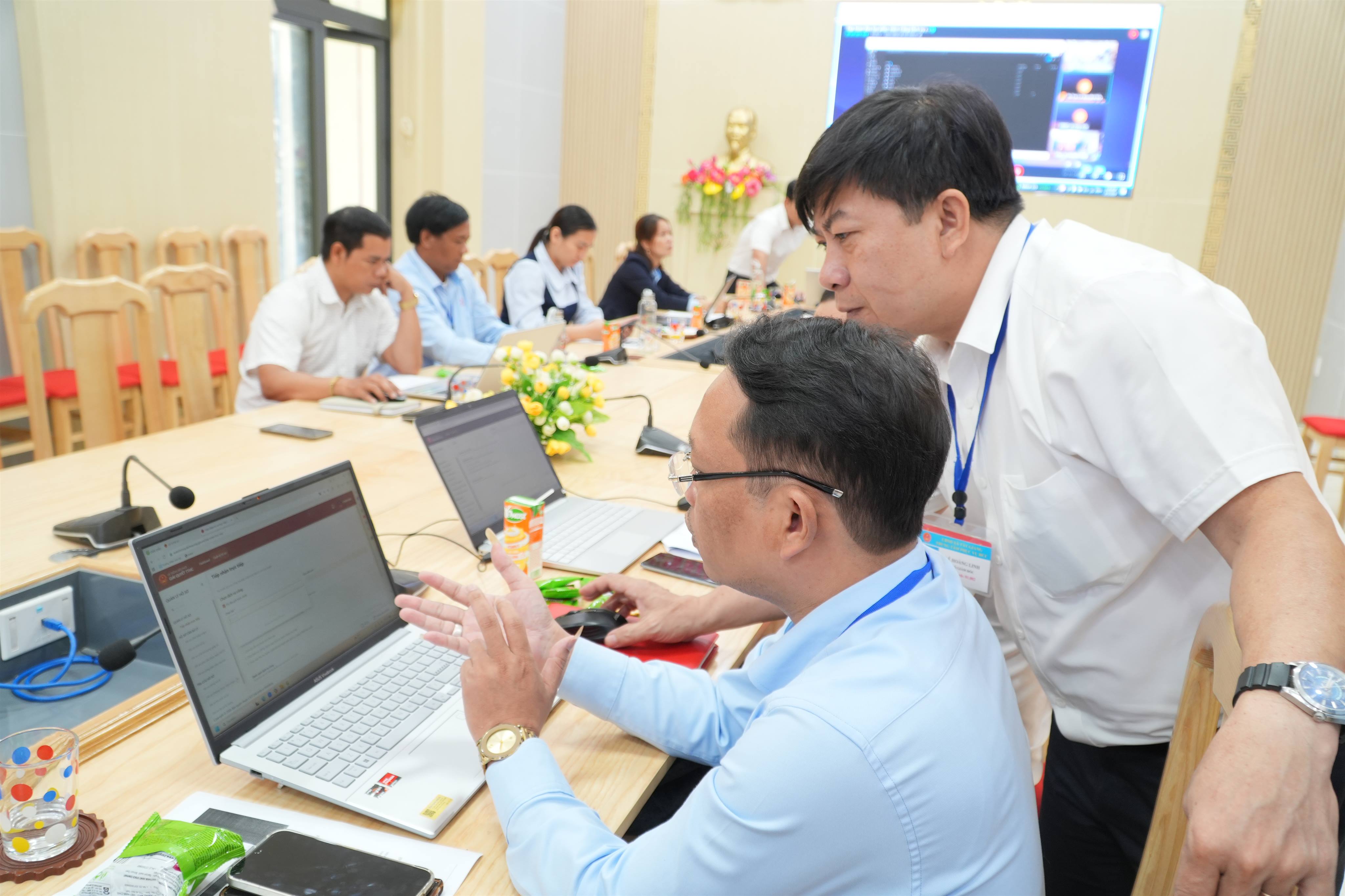 anh tin bai